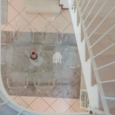 Duplex With Private Garden & Jacuzzi *